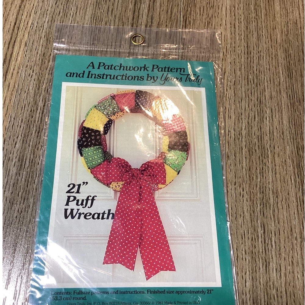 Yours Truly 21 Puff Wreath Patchwork Sewing Pattern Instructions‎ 1981 Vintage